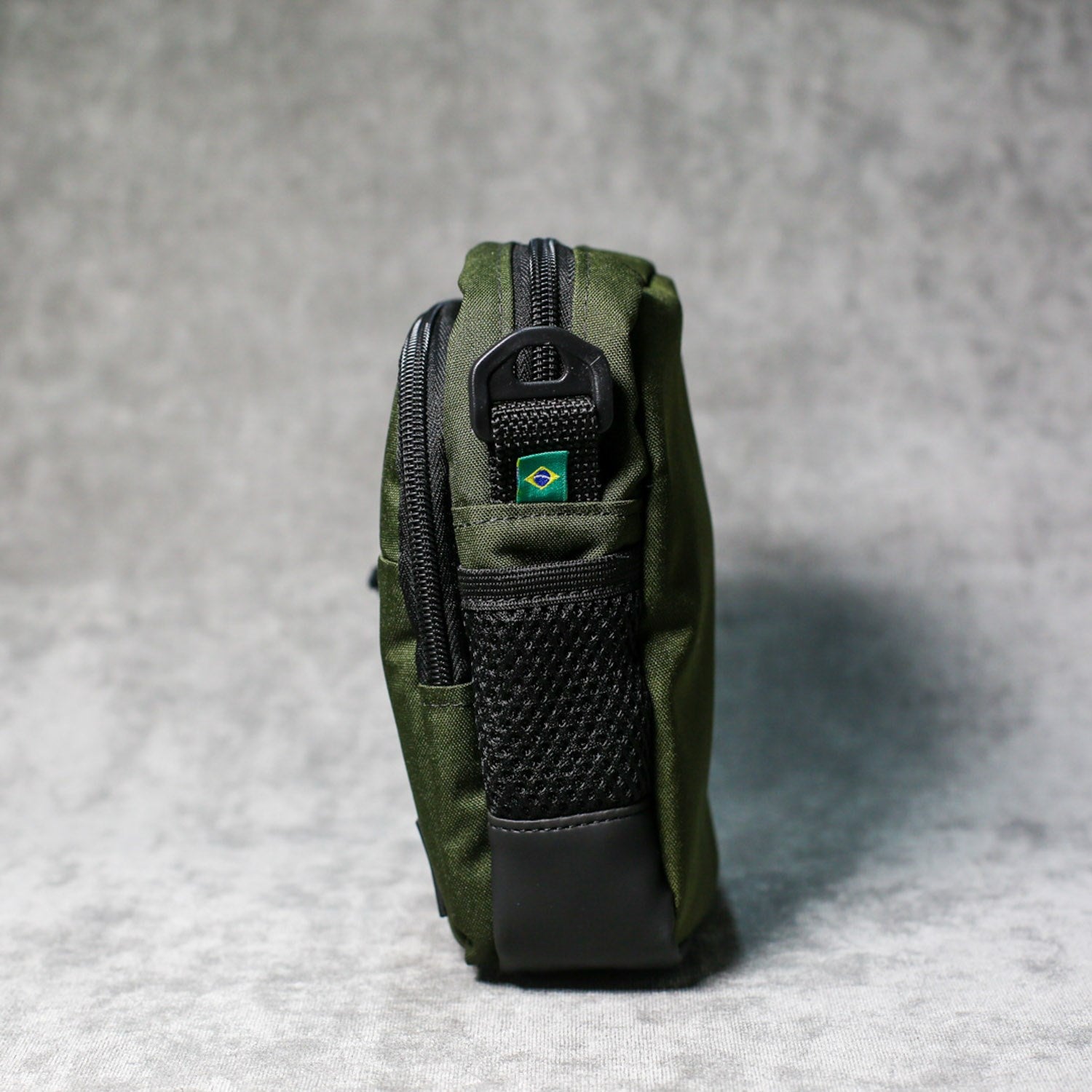 SHOULDER BAG PUFF LOGO VERDE